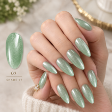 Golden Age Cat Eye Gel Polish